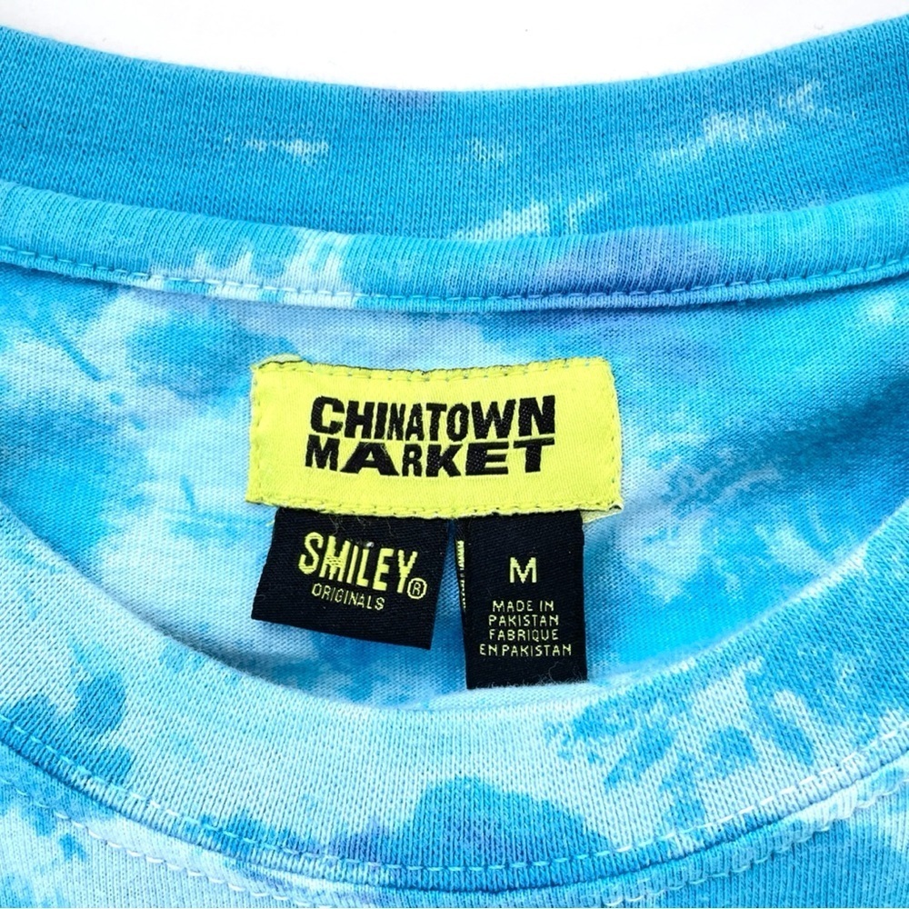 Chinatown Market Smiley T-Shirt, Sketch Basketball Bear, Blue Tie-Dye, Sz Medium - Picture 6 of 8